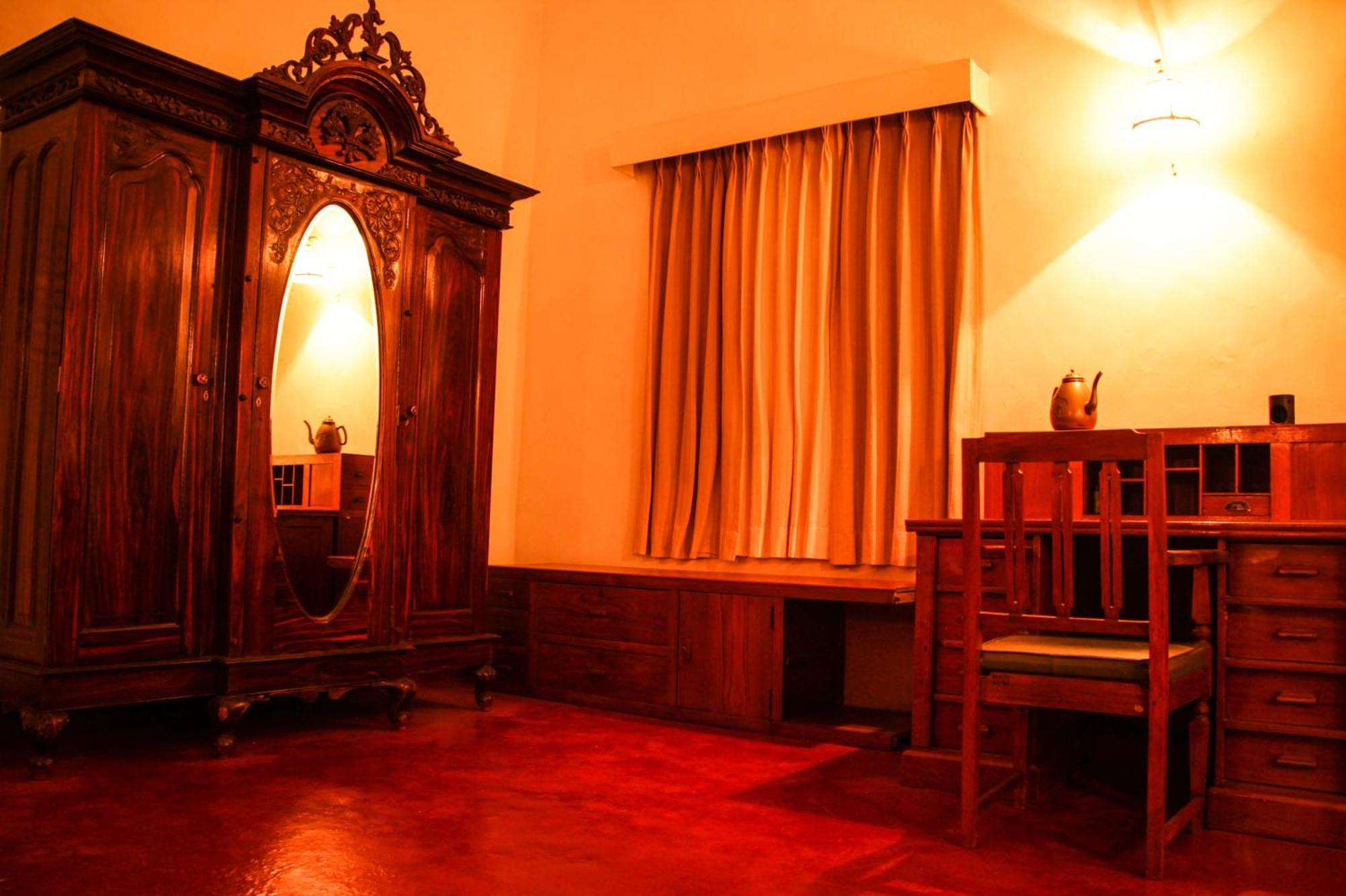 Hatale Tea Estate Bungalow Madulkele Chambre photo